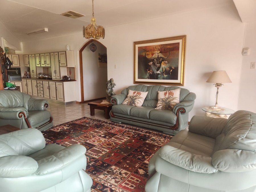 4 Bedroom Property for Sale in Keidebees Northern Cape